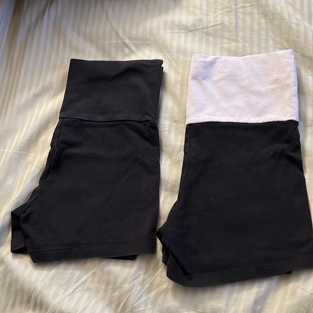 Victoria’s Secret fold over waist shorts. Women’s XS
